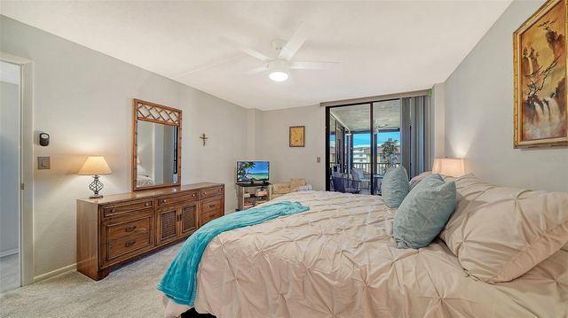 8779 MIDNIGHT PASS ROAD 502H, Sarasota, FL 34242