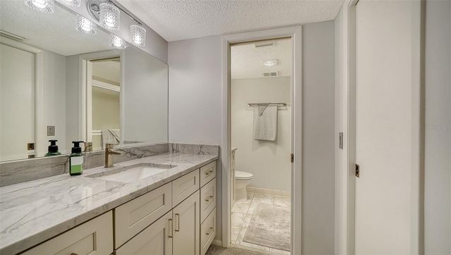 8779 MIDNIGHT PASS ROAD 502H, Sarasota, FL 34242