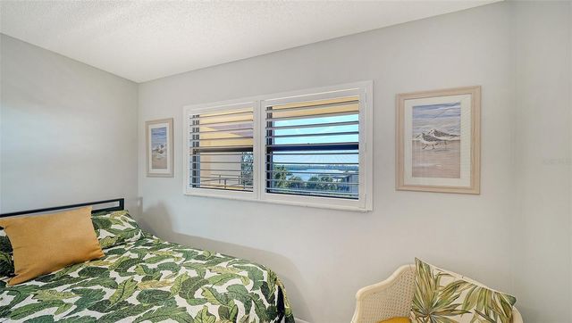 8779 MIDNIGHT PASS ROAD 502H, Sarasota, FL 34242