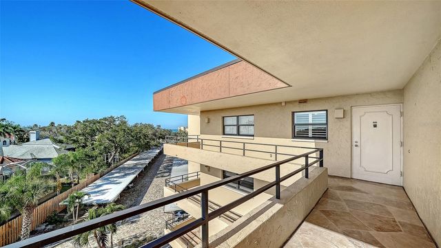 8779 MIDNIGHT PASS ROAD 502H, Sarasota, FL 34242