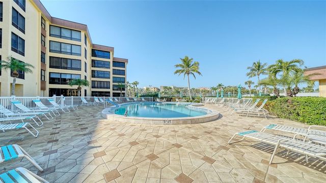 8779 MIDNIGHT PASS ROAD 502H, Sarasota, FL 34242