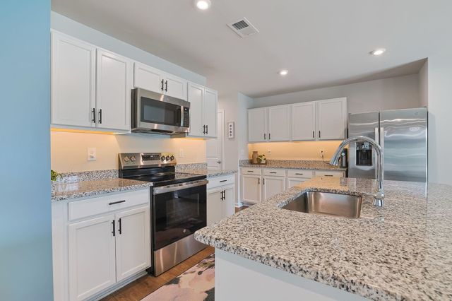1019 Oak Meadow Dr., Conway, SC 29526