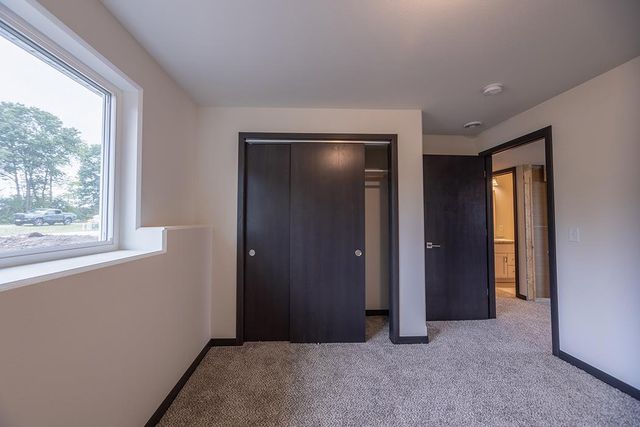 595 STILL WATERS LANE, Plover, WI 54467