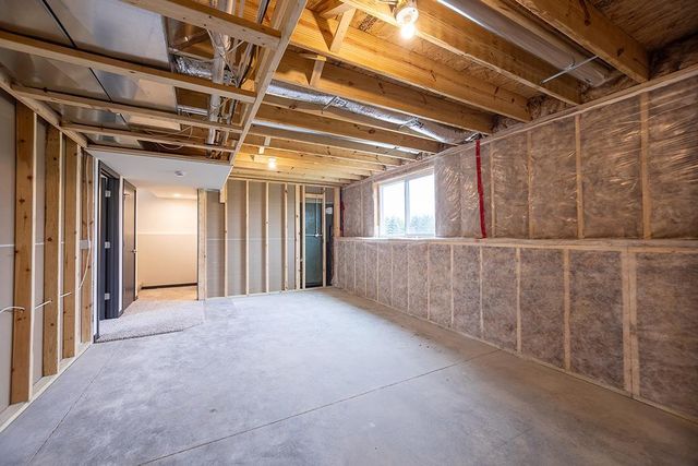 595 STILL WATERS LANE, Plover, WI 54467