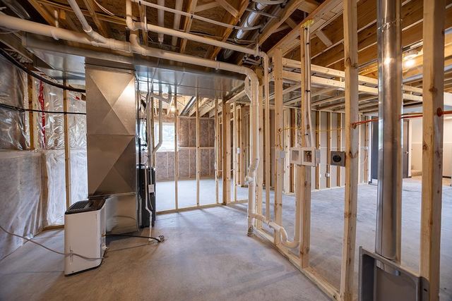 595 STILL WATERS LANE, Plover, WI 54467