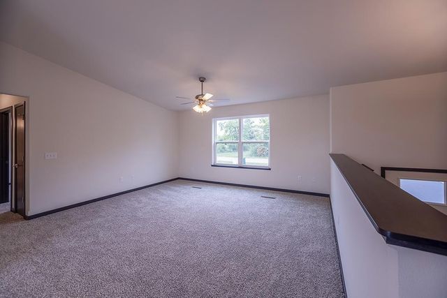 595 STILL WATERS LANE, Plover, WI 54467