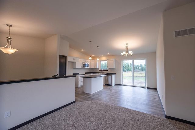 595 STILL WATERS LANE, Plover, WI 54467