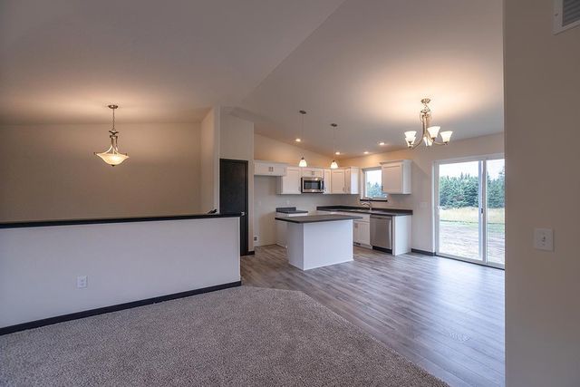 595 STILL WATERS LANE, Plover, WI 54467