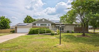 1521 S Highview Avenue, Joplin, MO 64804