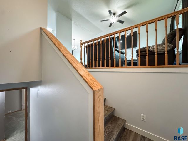 832 S Wheatland Ave Avenue, Sioux Falls, SD 57106