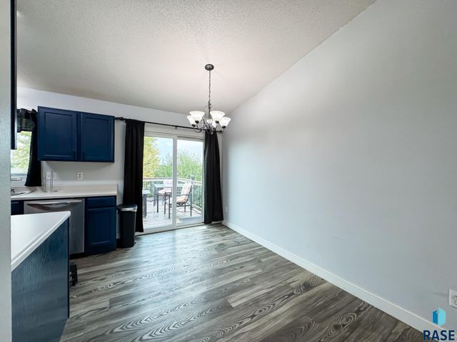 832 S Wheatland Ave Avenue, Sioux Falls, SD 57106