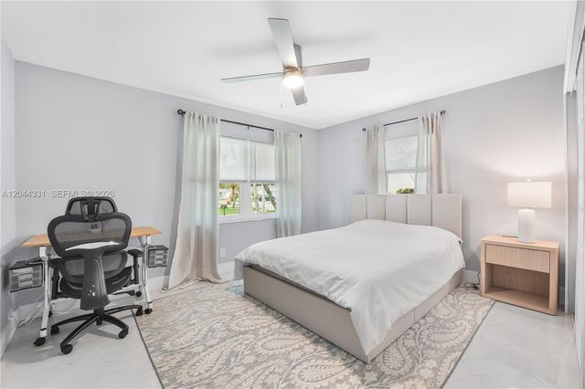 14307 Amapola Dr, Delray Beach, FL 33484