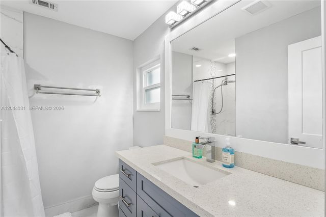 14307 Amapola Dr, Delray Beach, FL 33484