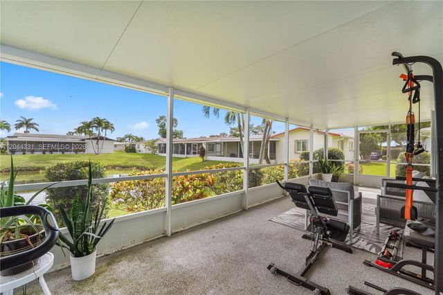 14307 Amapola Dr, Delray Beach, FL 33484
