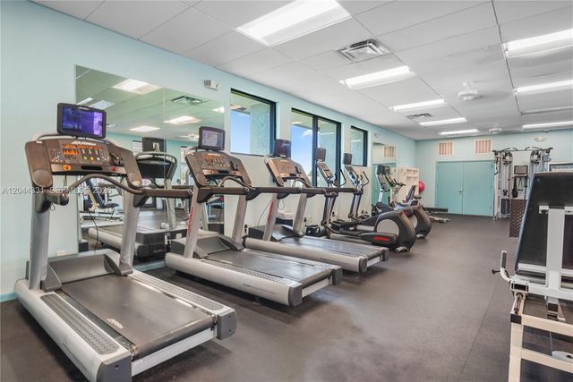 14307 Amapola Dr, Delray Beach, FL 33484