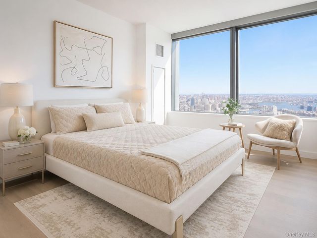 3 Court Square, Long Island City, NY 11101