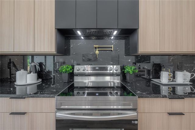 4511 24TH AVENUE S, St Petersburg, FL 33711