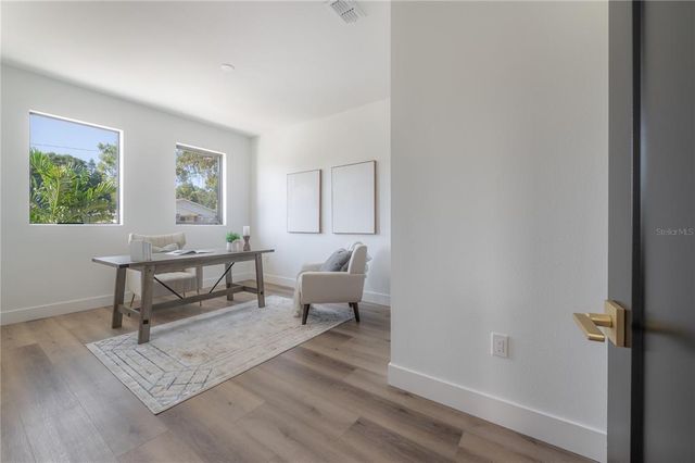 4511 24TH AVENUE S, St Petersburg, FL 33711