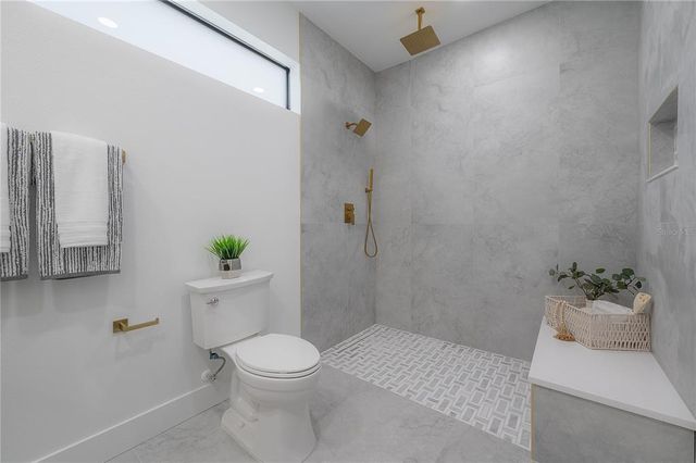 4511 24TH AVENUE S, St Petersburg, FL 33711