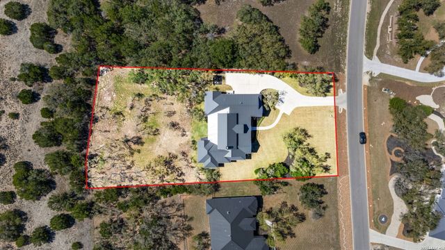 979 Belle Oaks, Bulverde, TX 78163