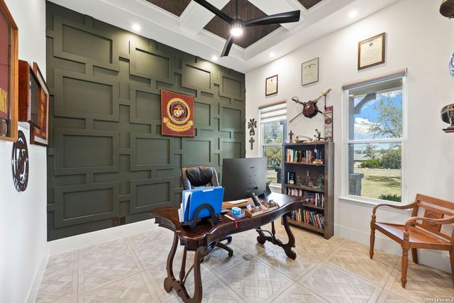 979 Belle Oaks, Bulverde, TX 78163