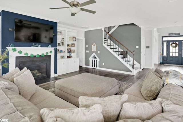 5 Dillmont Place, Simpsonville, SC 29681