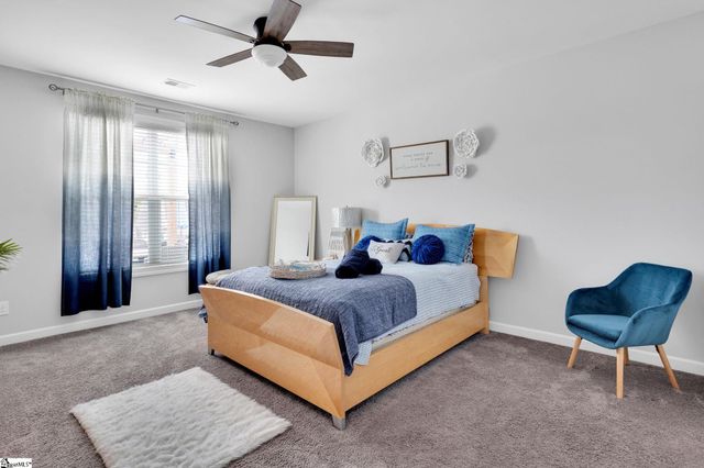 5 Dillmont Place, Simpsonville, SC 29681