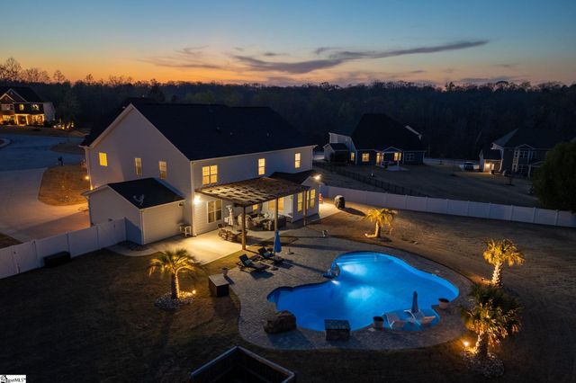 5 Dillmont Place, Simpsonville, SC 29681