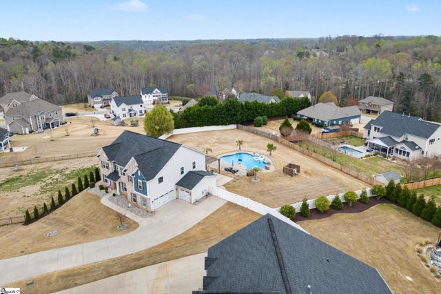 5 Dillmont Place, Simpsonville, SC 29681