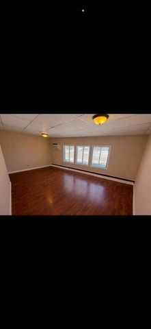 300 Lincoln Avenue 2, Fox River Grove, IL 60021