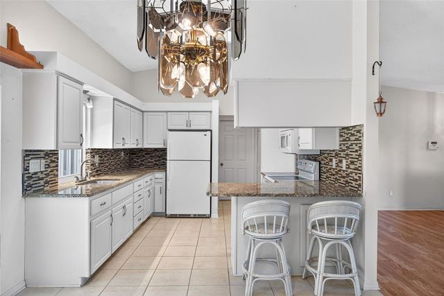 1052 SHEEHAN BOULEVARD, Port Charlotte, FL 33952