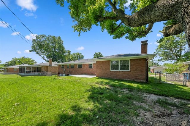 1865 Shardell Drive, Unincorporated, MO 63138