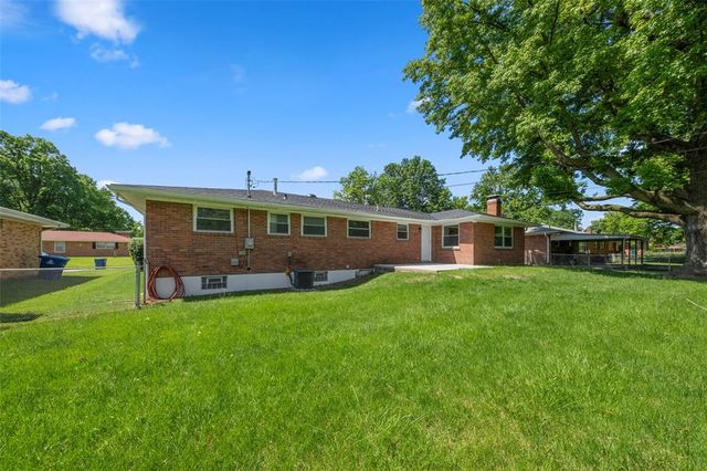 1865 Shardell Drive, Unincorporated, MO 63138