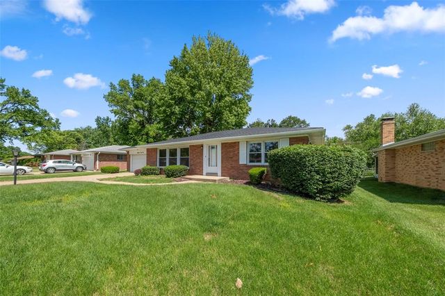 1865 Shardell Drive, Unincorporated, MO 63138