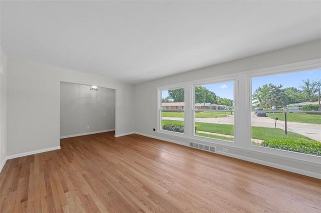 1865 Shardell Drive, Unincorporated, MO 63138