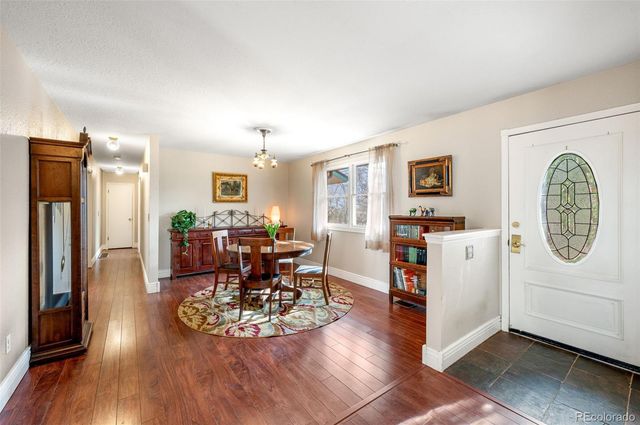 6263 Laodicea Road, Longmont, CO 80503