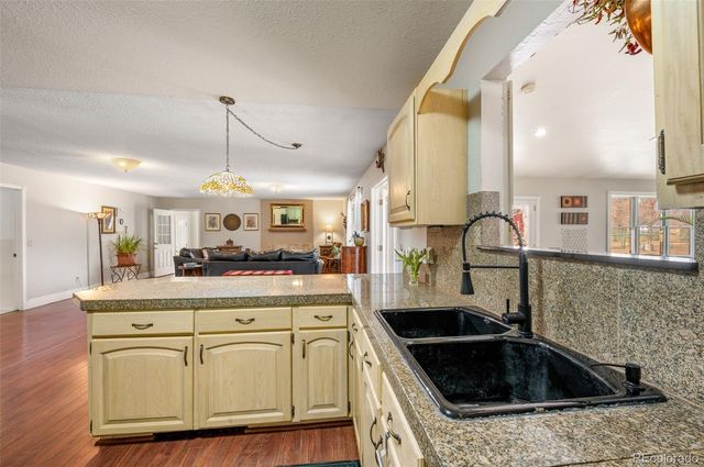 6263 Laodicea Road, Longmont, CO 80503