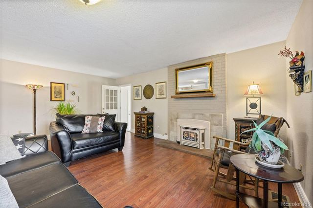 6263 Laodicea Road, Longmont, CO 80503