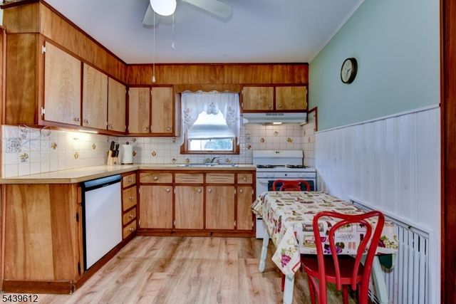 146 Delacy Ave, North Plainfield Boro, NJ 07060