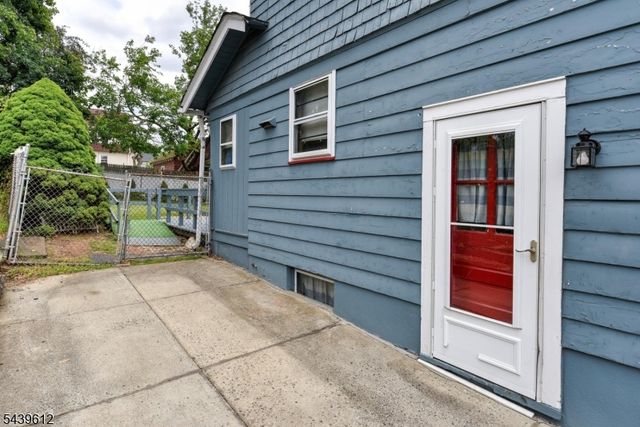 146 Delacy Ave, North Plainfield Boro, NJ 07060