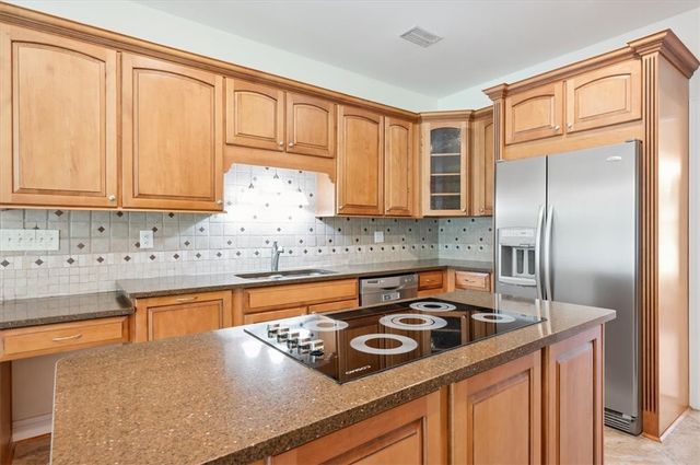 340 Oak Grove Island Drive, Brunswick, GA 31523