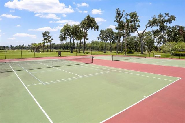 340 Oak Grove Island Drive, Brunswick, GA 31523