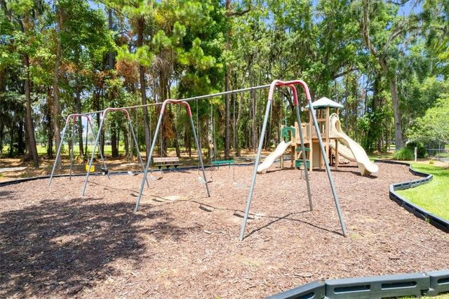 340 Oak Grove Island Drive, Brunswick, GA 31523