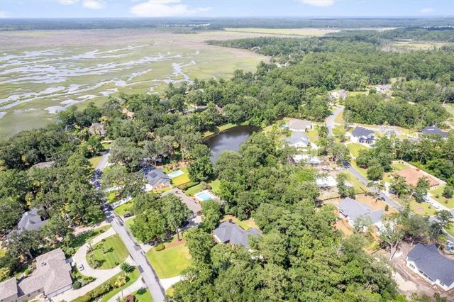 340 Oak Grove Island Drive, Brunswick, GA 31523