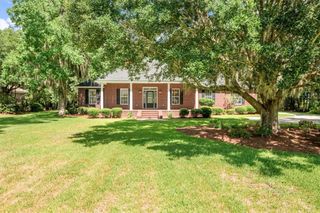 340 Oak Grove Island Drive, Brunswick, GA 31523