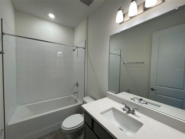 17374 CRISP APPLE LANE, Land O Lakes, FL 34638