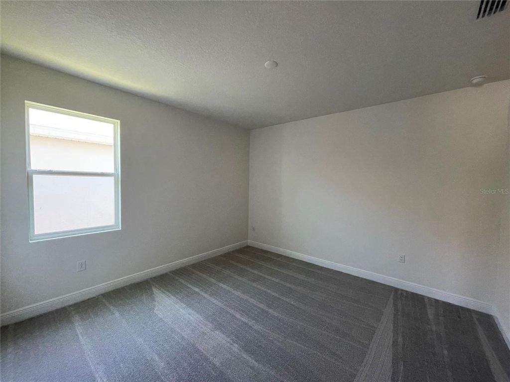 Image 16 of property listing at 17374 CRISP APPLE LANE, Land O Lakes, FL 34638