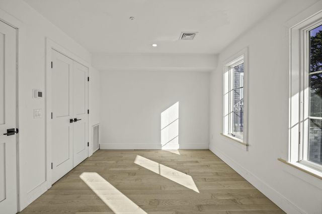 46-A Harry Kemp Way 2, Provincetown, MA 02657