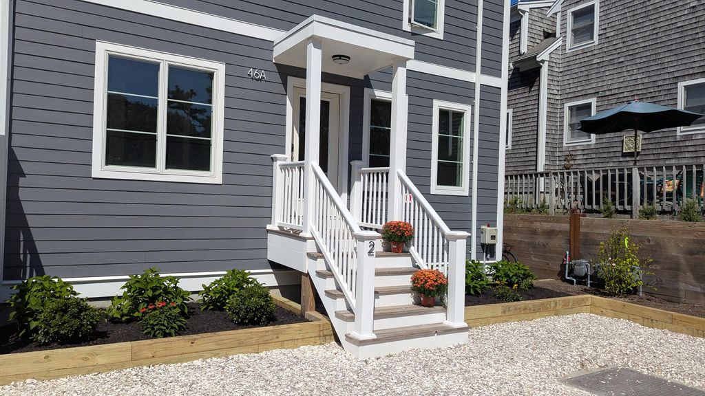 46-A Harry Kemp Way 2, Provincetown, MA 02657