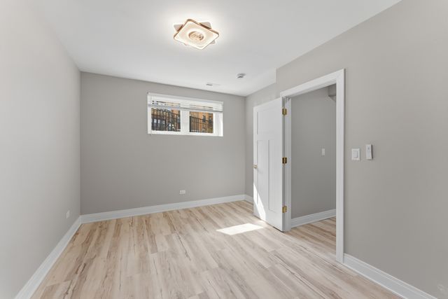 7428 N Rogers Avenue 1S, Chicago, IL 60626